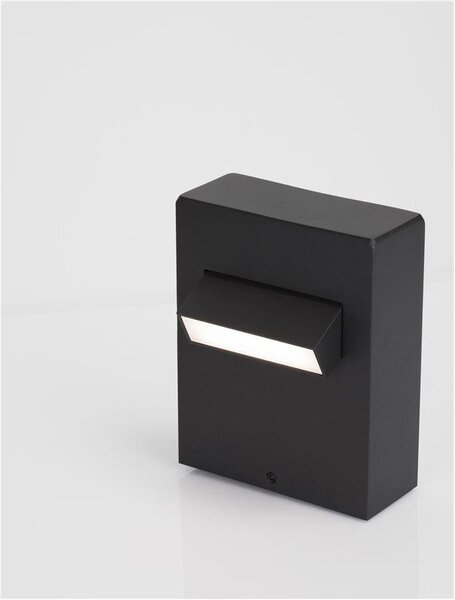 NV 9020925 Venkovní sloupkové svítidlo ZELDA černý hliník a akrylový difuzor proti oslnění LED 6W 3000K 100-240V IP65 - NOVA LUCE