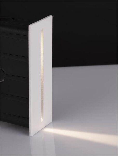 NV 9026120 Venkovní zapuštěné svítidlo do zdi AIZEN bílý hliník a čiré sklo LED 3W 3000K 600mA 100-240V 148st. IP54 - NOVA LUCE