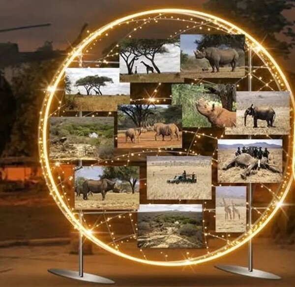 Eco Fix 2D LED osvětlená tabule s fotografiemi, 120 × 120 cm, teple bílá, stojící, hliník