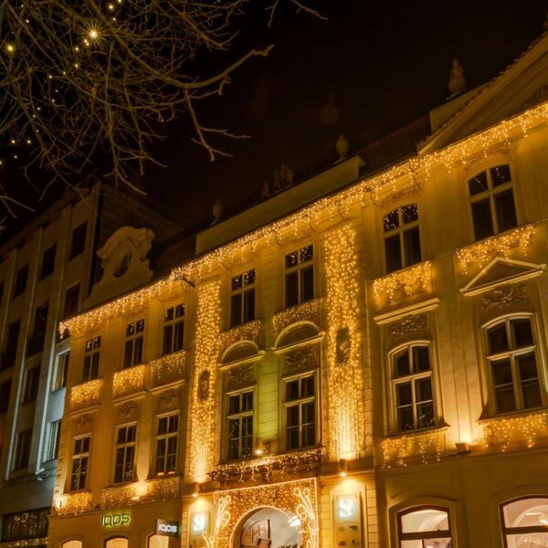 DECOLED Easy Fix LED světelný závěs venkovní, 100 × 1200 cm, teple bílá, 1200 diod, bílý kabel, IP67, prodlužovací