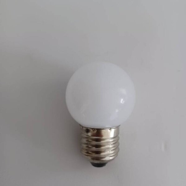 DECOLED LED žárovka SMDE, ledově bílá, patice E27, 12 diod, IP44