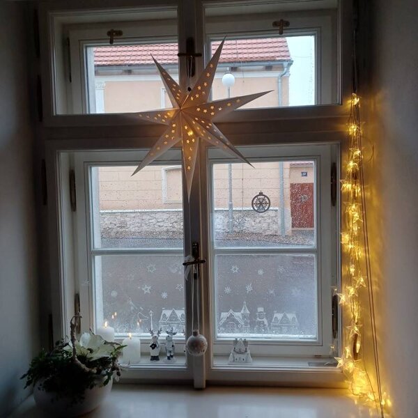DECOLED LED svítící papírová hvězda do okna 60 cm, na baterie AA