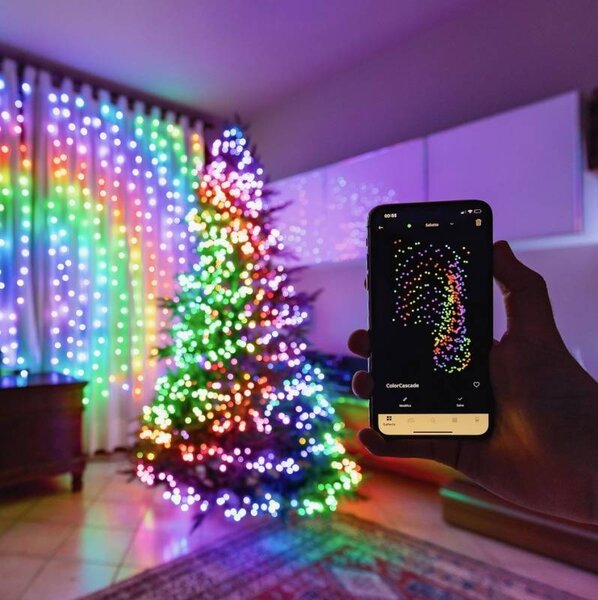 LEDWORKS Barevná světýlka venkovní Twinkly strings LED světelný řetěz RGB, 20 m, 250 diod, IP44