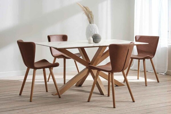 Designová jídelní židle Tallulah koňaková hnědá