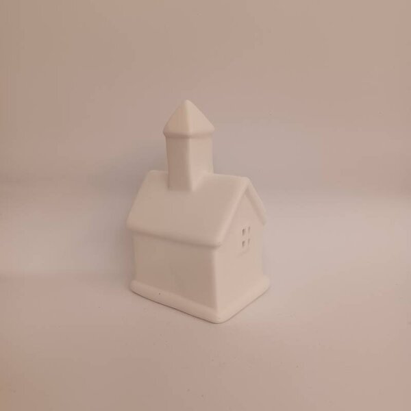 DECOLED LED dekorace kostelíček na baterie 7,5 × 6 × 12 cm, keramický, LR44, teple bílá