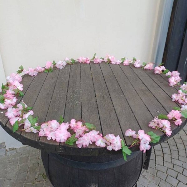 DECOLED 3D jarní dekorace girlanda květinová, 220 × 15 cm, růžová, Sakura