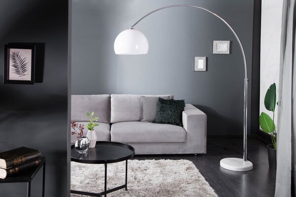 Designová stojanová lampa Arch bílá