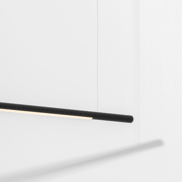 Nova Luce Černé kovové závěsné LED světlo Brillia 120 cm