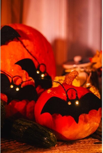 Retlux - LED Dekorační řetěz HALLOWEEN 10xLED/2xAA/teplá bílá 1,3m netopýři