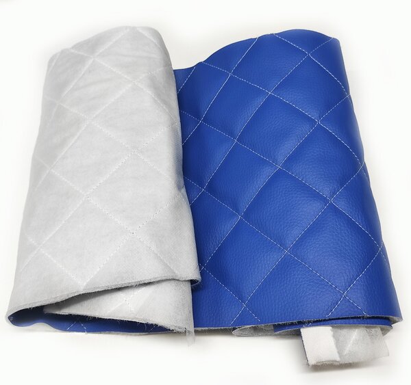Ekokůže prošívaná 5×5 cm, modrá, bílé nitě, metráž, šíře 145 cm