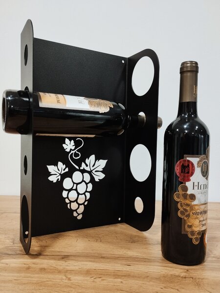 Vinotéka Merlot- černá