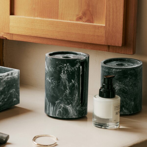 Ferm Living designové držáky na kartáčky Mist Container