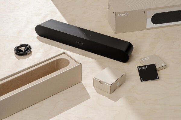 SON RAYG1EU1BLK Sonos soundbar Ray černý