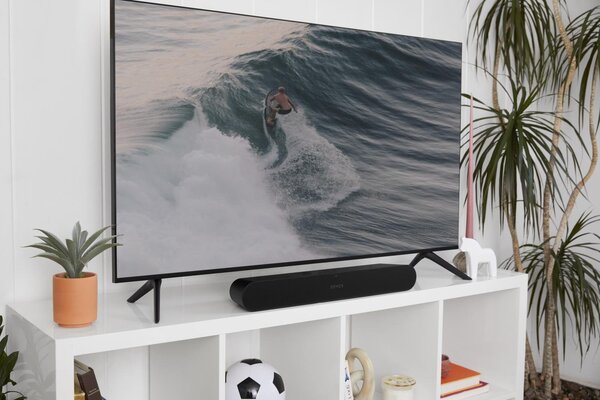 SON RAYG1EU1BLK Sonos soundbar Ray černý