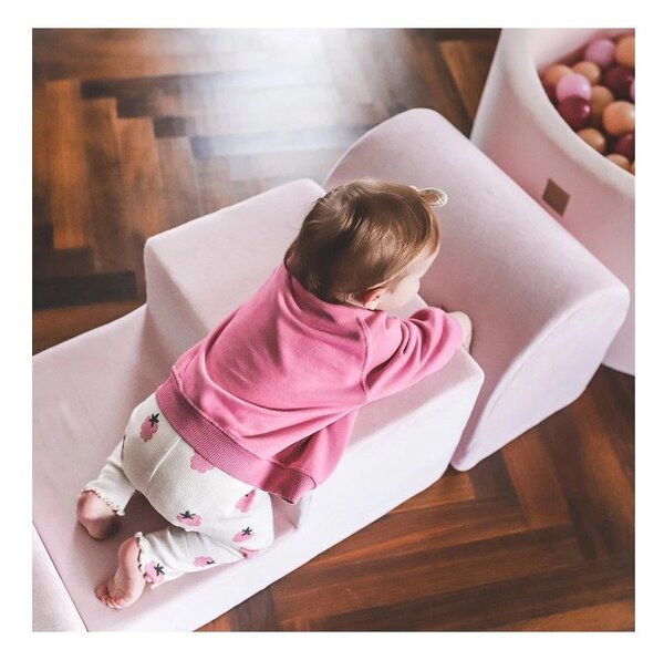 Šedé sametové pěnové hřiště 4 ks výška 30 cm 225x90 cm Montessori – Meowbaby