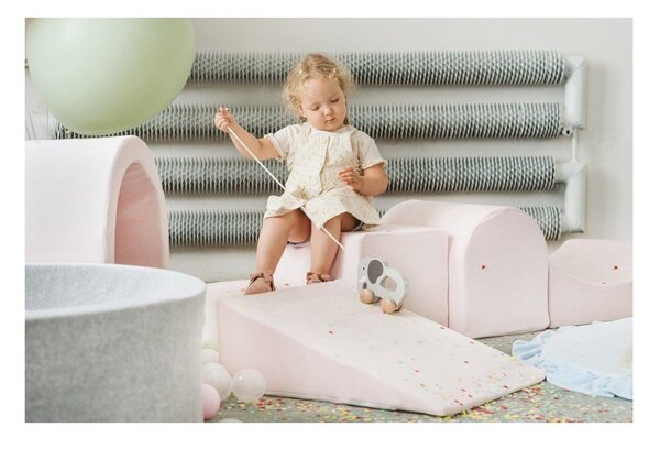 Růžové sametové pěnové hřiště 4 ks výška 30 cm 225x90 cm Montessori – Meowbaby