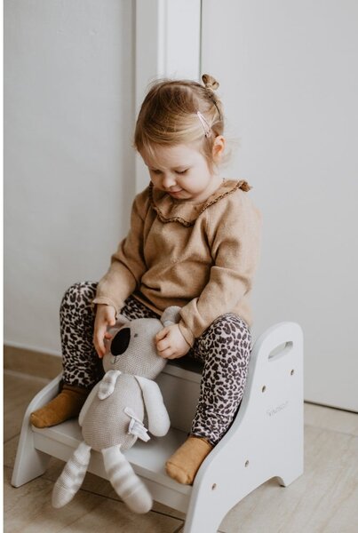 Světle šedý stupínek Light grey – Kindsgut