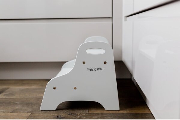 Světle šedý stupínek Light grey – Kindsgut