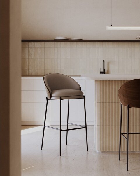 Hnědá barová židle (výška sedáku 65 cm) Eamy – Kave Home