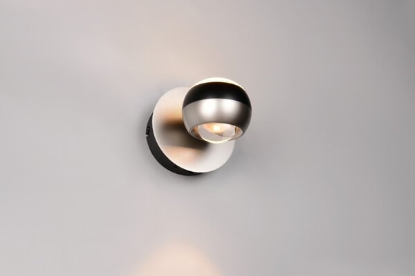 Trio SELECT 244410107 LED nástěnné svítidlo ORBIT | 8W integrovaný LED zdroj | 960lm | 2300+3000+4000K