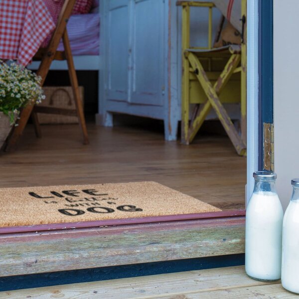 Rohožka z kokosového vlákna 40x60 cm Life Is Better With a Dog – Artsy Doormats