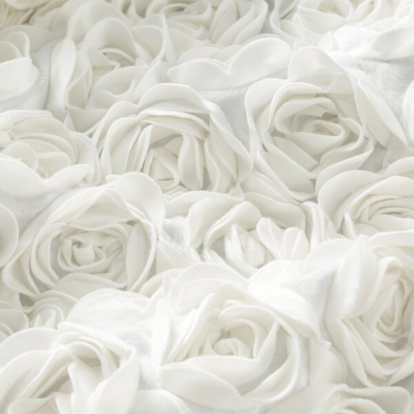 ZATEMŇOVACÍ ZÁVĚS NA KROUŽCÍCH EVA MINGE ROSES13 140X250 CM KRÉMOVÁ