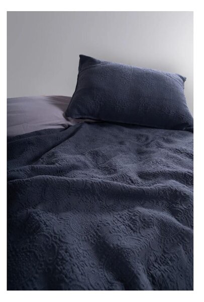 Tmavě šedý set přehozu a povlaku na polštář z žakáru 180x240 cm Jacquard – Mila Home Luxury