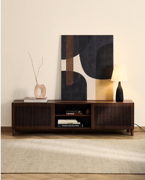 Tmavě hnědý TV stolek v dekoru ořechu 180x49,5x42,5 cm Beyla – Kave Home