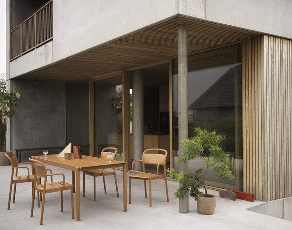Muuto Židle Linear Steel Armchair, burnt orange