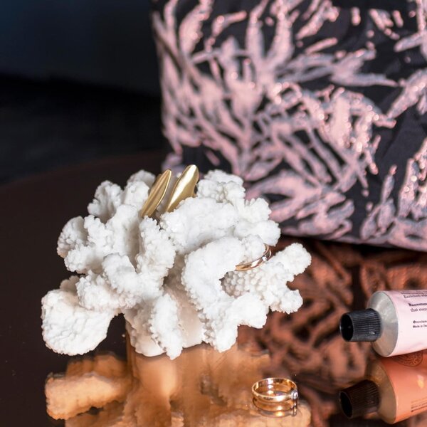 Soška z polyresinu (výška 8 cm) Coral – Mette Ditmer Denmark