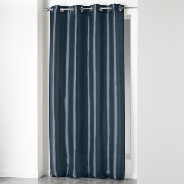 Tmavě modrý závěs z mikrosaténu 140x240 cm Shana – douceur d'intérieur