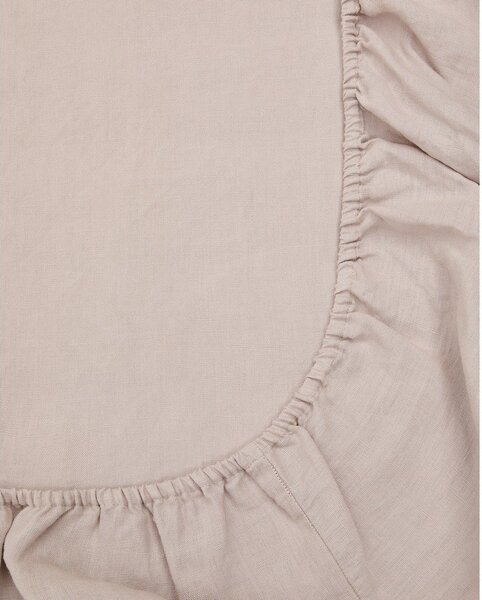 Napínací bavlněné prostěradlo taupe 180x200 cm Simmel – Kave Home