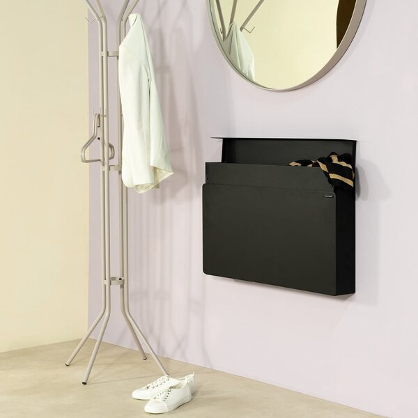 Černý kovový výklopný/závěsný botník 78x48x13 cm Luigi – Spinder Design