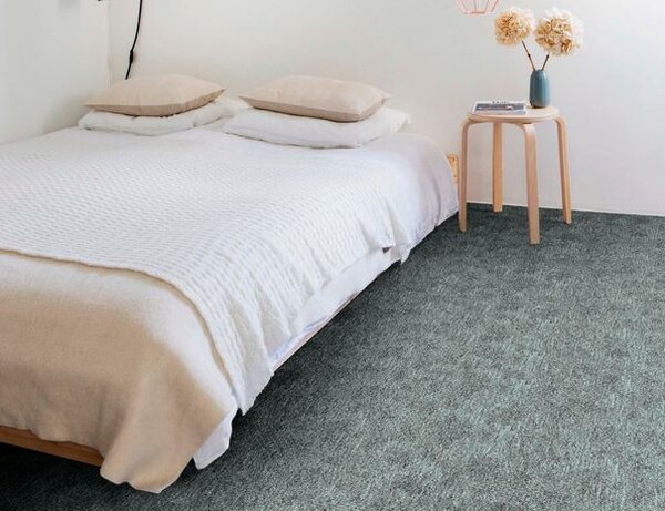 Breno Metrážový koberec BATIK 97, šíře 400 cm, Šedá