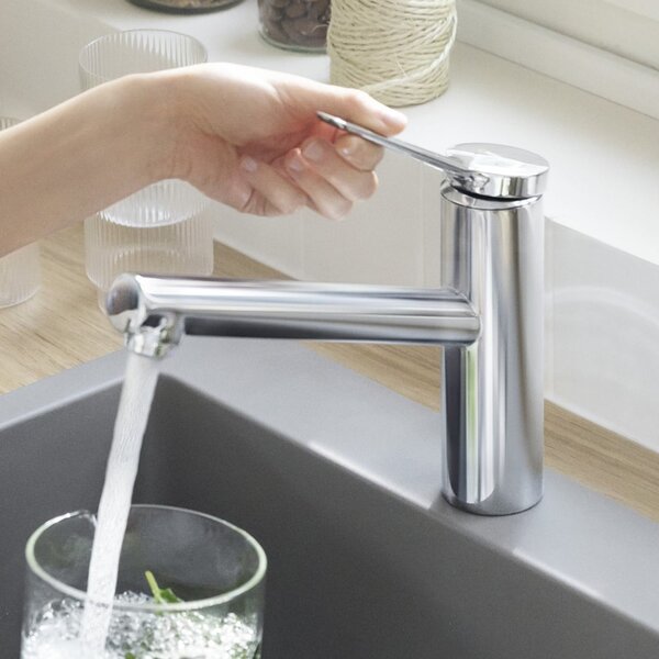 Hansgrohe Zesis M33 kuchyňská baterie stojící chrom 74802000
