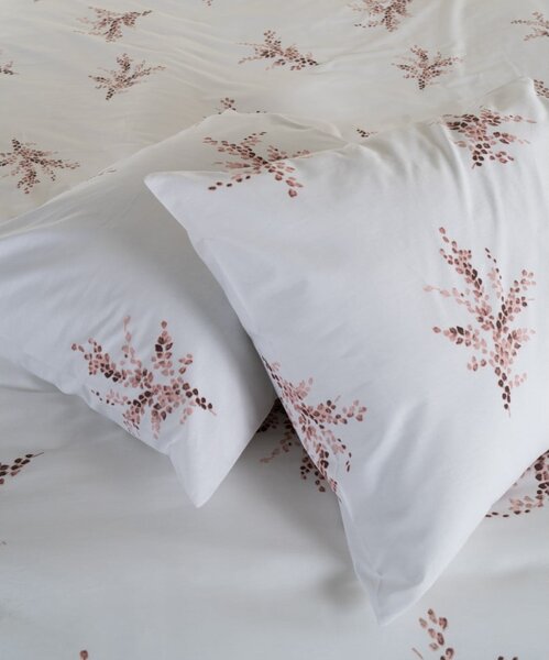 Bílé/růžové povlečení na dvoulůžko/prodloužené z bavlny Renforcé 240x220 cm Breeze Floral – Mila Home Luxury