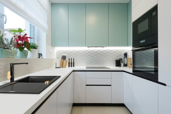 Invena Tesalia, 1-komorový granitový dřez s odkapávačem 760x440x160 mm a kuchyňskou baterií Glamour s flexibilním ramenem + zlatý automatický sifon, …