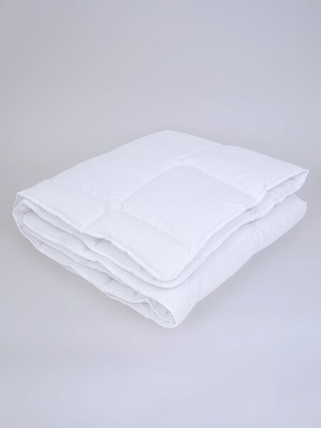 MK Lůžkoviny Celoroční prošívaná přikrývka z dutého vlákna Antibacterial - 140 × 200 cm