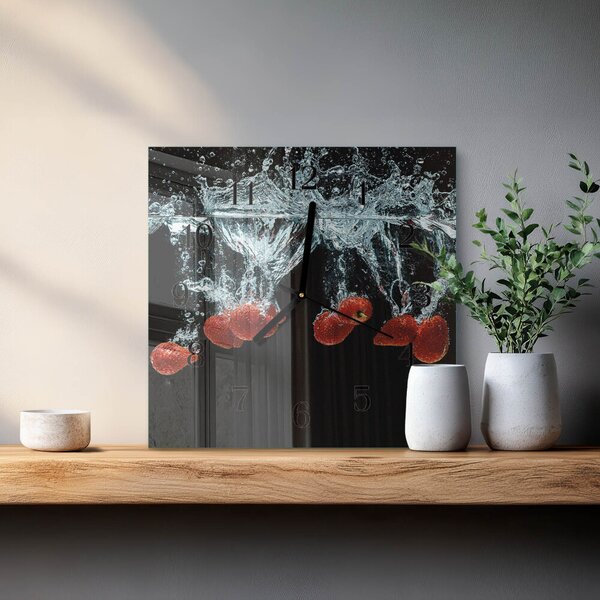 Skleněné hodiny na stěnu Jahody zskc-30x30-00174469