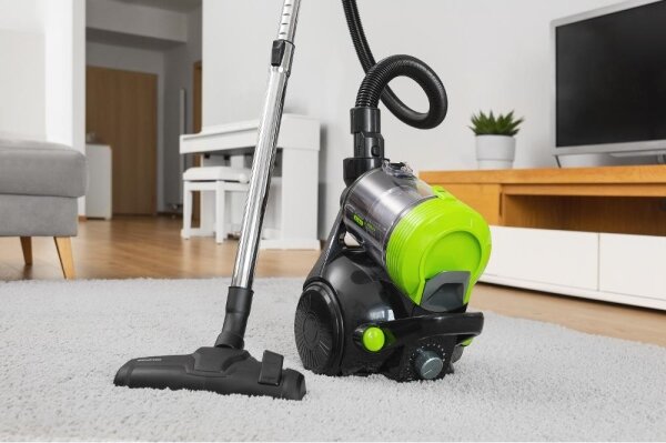 Sencor - Bezsáčkový vysavač 2 l 700W/230V černá/zelená
