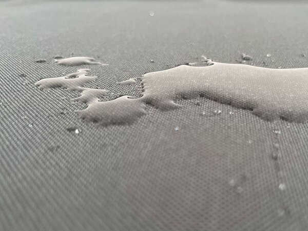 Vodotěsné látky Codura, Grafitová