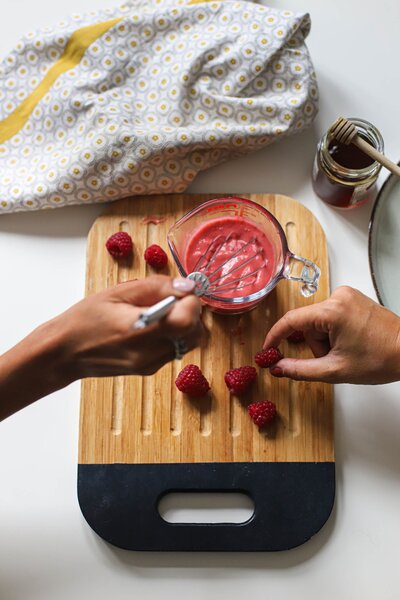 Pyrex Skleněná odměrka s nálevkou 250ml