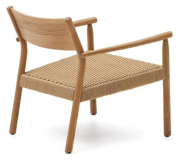 Křeslo ve světle přírodní barvě s výpletem Yalia – Kave Home