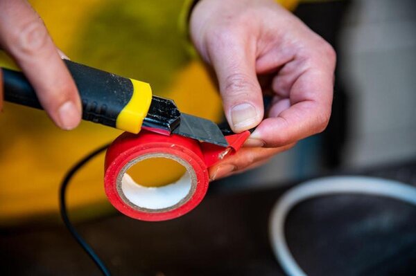 Edco Izolační páska elektrikářská 18mm x 10m KINZO 3ks