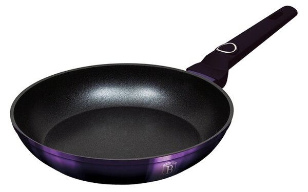 Pánev s titanovým povrchem 28 cm Purple Eclipse Collection