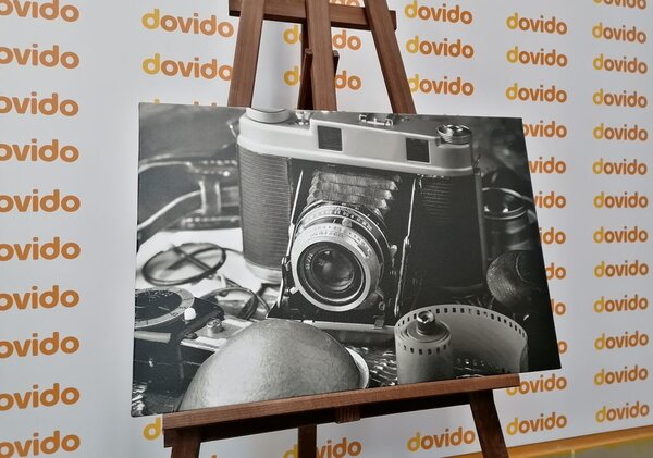 Obraz starý fotoaparát v černobílém provedení