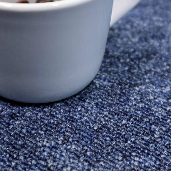 Condor Carpets, Metrážový koberec Classica 582, zátěžový, na míru, šíře 4m,5m, modrá, ab (mřížka), chodba / předsíň
