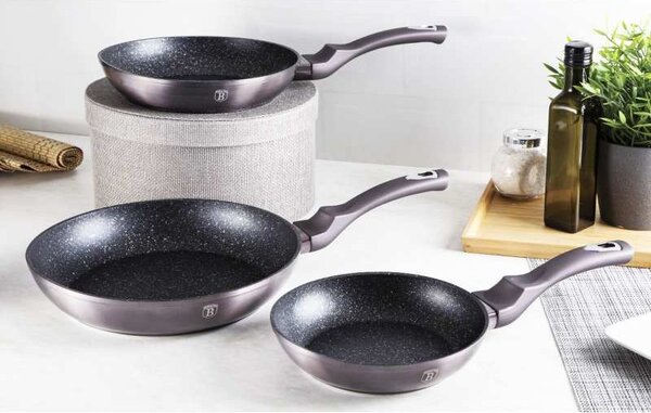 Pánev s mramorovým povrchem 24 cm Carbon PRO Line