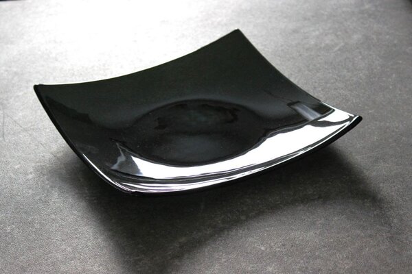 BDK-GLASS Čtvercová mělká mísa MATIZ 30x30cm - tmavě šedá