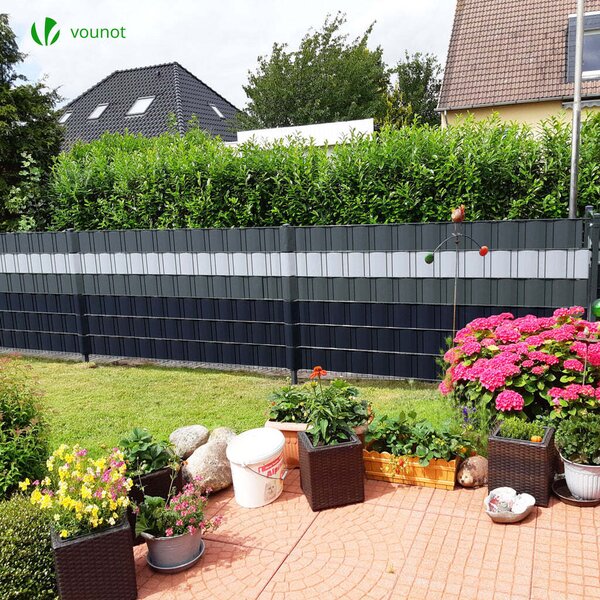 VOUNOT® PVC ochranné pásky pro ploty s dvojitou mříží, 140 m x 19 cm, 80 upevňovacích klipů, světle šedá barva